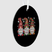 Three Gnomes Buffalo Kariert Red Christmas Ornament (Vorderseite)