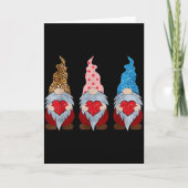 Three Gnomes Holding Heart Funny Valentines Day Co Karte (Vorderseite)