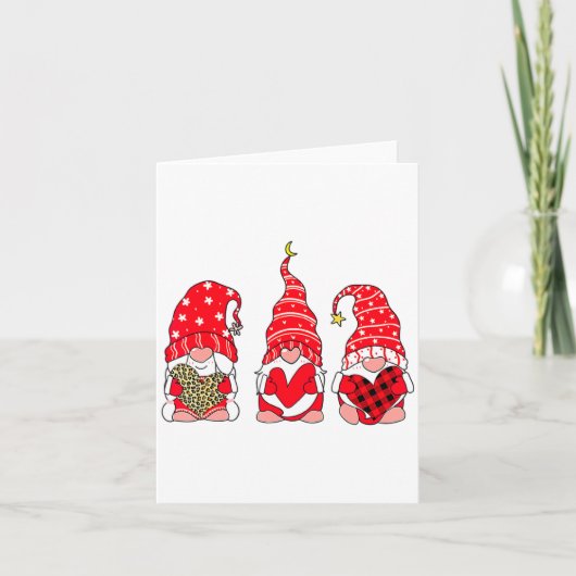 Three Gnomes Holding Heart Leopard Happy Valentine Karte (Vorderseite)