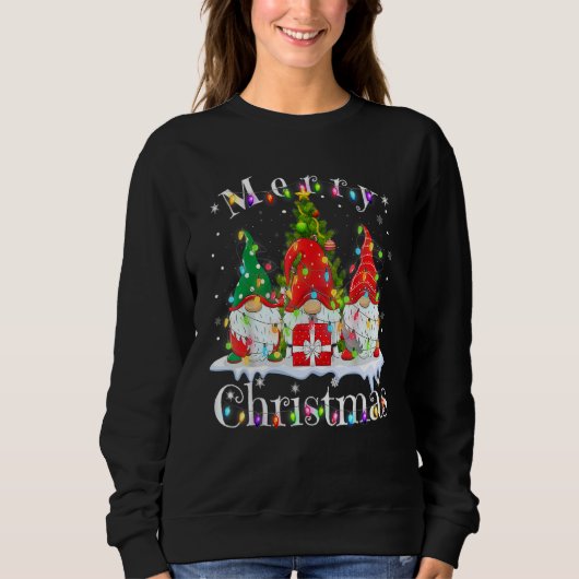 Three Gnomes Matching Family Merry Christmas Tree  Sweatshirt (Vorderseite)