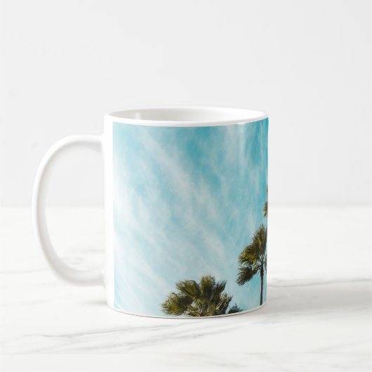 Three green leaf trees below cirus clouds kaffeetasse (Links)