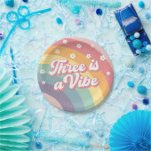 Three ist ein Vibe Retro 70er Rainbow Daisy Birthd Pappteller (Party)