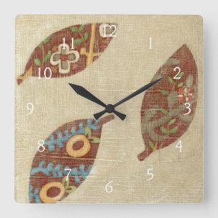Three Leaves on Linen Texture Background Quadratische Wanduhr