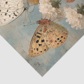 Three Painterly Butterflies Perched on Flowers Seidenpapier (Ausschnitt)