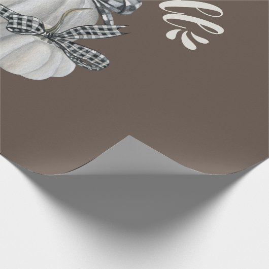 Three Pumpkin Hello Fall Geschenkpapier (Ecke)