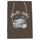 Three Pumpkin Hello Fall Mittlere Geschenktüte (Vorderseite)