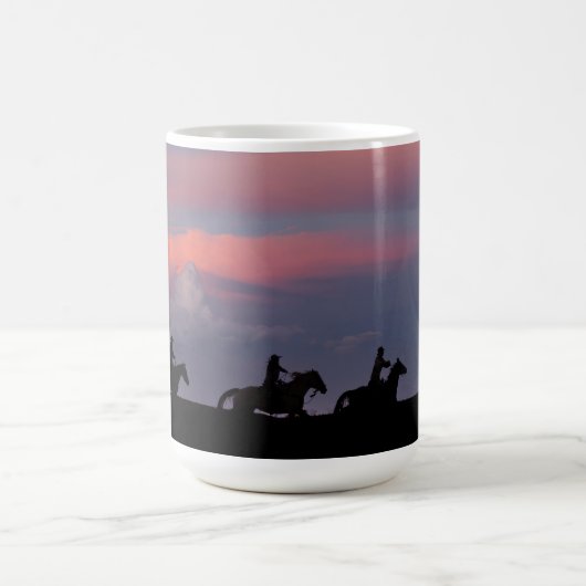Three Riders, One Horizon Kaffeetasse (Mittel)