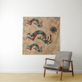 Three Southwest Kokopelli Tapesti Wandteppich (Beispiel (Horizontal))