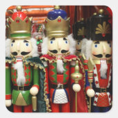 Three Wise Crackers - Nutcracker Soldiers Quadratischer Aufkleber (Vorderseite)
