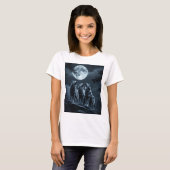 Three Wolves Howling at the Full Moon - Three Wolf T-Shirt (Vorne ganz)