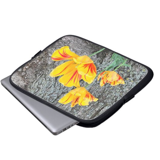 Three Yellow Tulips Sequel / Laptopschutzhülle (Vorne Knopf)