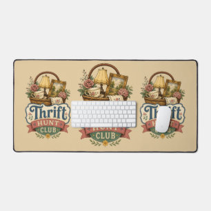 Thrift Hunt Club Vintage Cottagecore Schreibtischunterlage