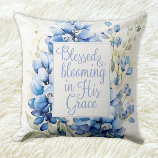 Throw Kissen gesegnet und blühend Ostern Geschenk (Throw Pillow Blessed and Blooming in His Grace Bluebonnet Floral Easter Gift nursery decor)