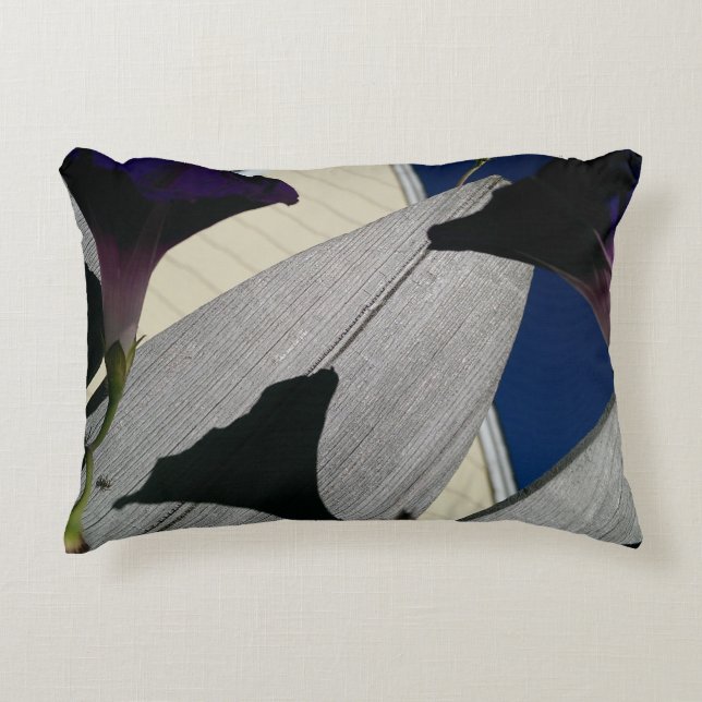 Throw-Kissen mit lila Blumenentwurf " Dekokissen (Vorderseite)