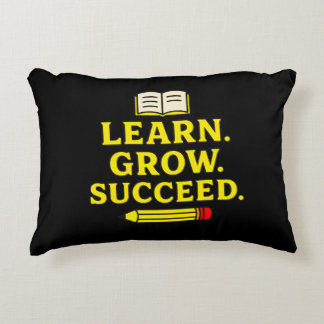 Throw Pillow Dekokissen