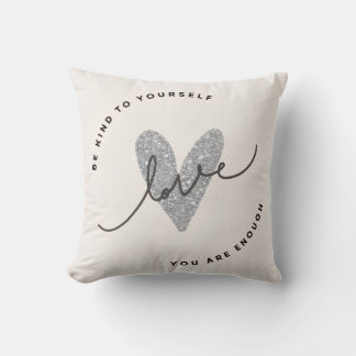 Throw Pillow – Glitter Heart Love Design | Minimal Kissen