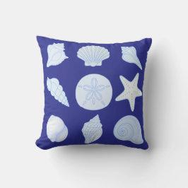 Throw Pillow in ocean blue with seashells Kissen