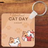 Throw Pillow Schlüsselanhänger (Rückseite)