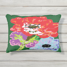 Throw Pillow Wild Blume
