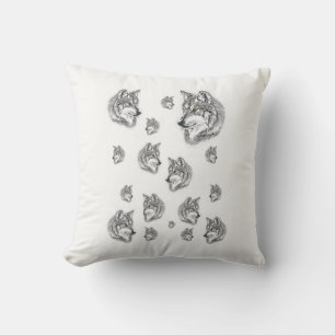 Throw Pillow Wolf Kissen