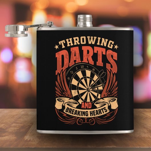Throwing Darts Breaking Hearts Flask 6 oz. Flachmann