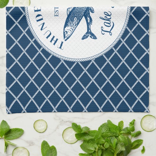 Thunder Creek | Seefischerei Geschirrtuch (Gefaltet)