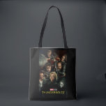 Thunderbolts* | Group Fighting Theatrical Tasche<br><div class="desc">Featuring the likeness of: Wyatt Russell, Hannah John-Kamen, David Harbour, Sebastian Stan, Lewis Pullman, and Florence Pugh| Check out Marvel Studios’ Thunderbolts*, featuring an ensemble of the MCU’s most iconic anti-heroes and reformed villains. The artwork captures a chaotic, gritty group portrait where the team is literally and figuratively at each...</div>