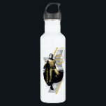 Thunderbolts* | Sentry Character Graphic Edelstahlflasche<br><div class="desc">Featuring the likeness of: Lewis Pullman | Bring a god-tier presence to your space with this stunning Sentry portrait. Capturing Bob’s transformation into the legendary hero, this design uses a stylized halftone finish and architectural gold lines to create a modern, cinematic look. Whether it’s for your office or your wardrobe,...</div>