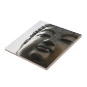 Tian Tan Buddha Face nah Fliese (Seite)