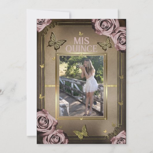 Tiara Butterflies Pale Pink Roses Quinceañera Einladung (Rückseite)
