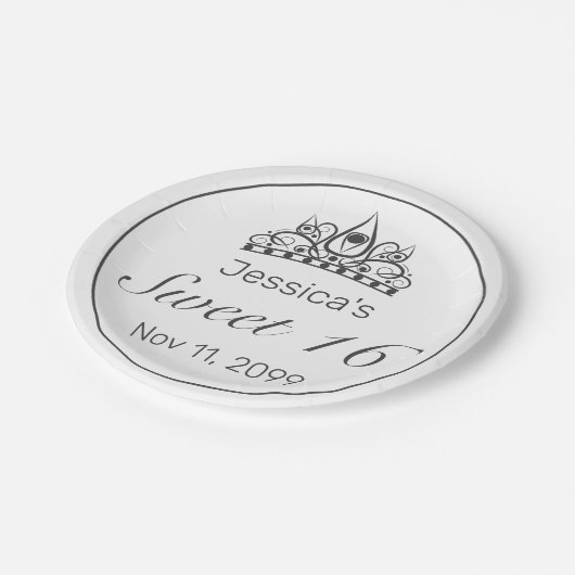 Tiara Modern Minimalistisch White Black Sweet 16 Pappteller (Schrägansicht)