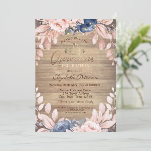 Tiara, String Lights, Blue Flowers Wood Quinceañer Einladung (Stehend Vorderseite)