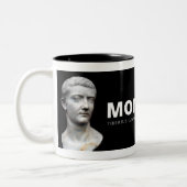 Tiberius Caesar Mommas Jungen-Tasse Zweifarbige Tasse (Links)