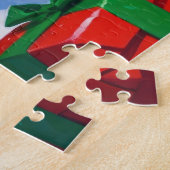 Tibetan Terrier läuft mit Weihnachtshut im Schnee Puzzle (Seite)