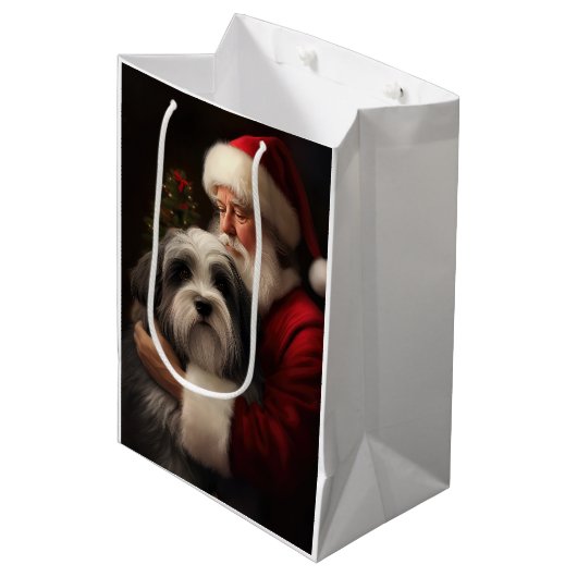 Tibetan Terrier Weihnachtsmann Weihnachten Mittlere Geschenktüte (Vorderseite Schrägansicht)