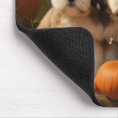 Tibeter Terrier Welpe Herbst Kürbis Mousepad (Ecke)