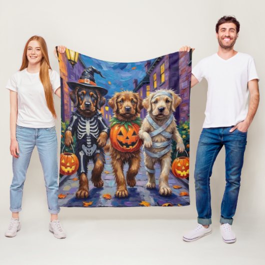 Tibetische Mastiff-Hunde zu Halloween-Kostümen Fleecedecke (Beispiel)