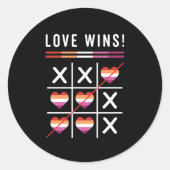 Tic Tac Toe Liebe gewinnt LGBTQ Lesben Preis Runder Aufkleber (Vorderseite)