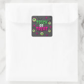 Tick oder Leckerei! Beängstigend Niedliche Funky S Quadratischer Aufkleber (Tasche)