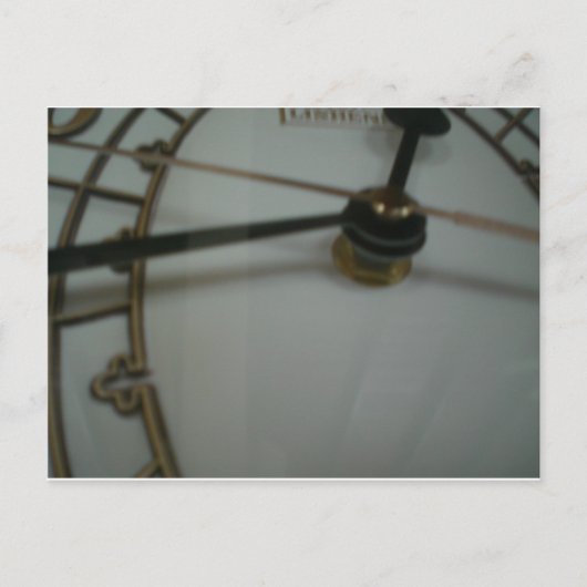 Tick Tock Postkarte (Vorderseite)