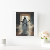 "Tick-Tock Tells Time Tales" Quadratische Wanduhr (Zuhause)