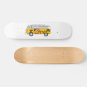 Tickle-Bus Skateboard (Horizontal)
