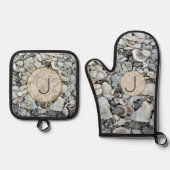 Tidewashed Shells Initial Design Ofenhandschuh & Topflappen-Set (Vorderseite)