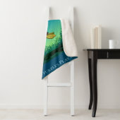 Tief im Ozean glückliche Schildkröten spielen den Sherpadecke (Beispiel)