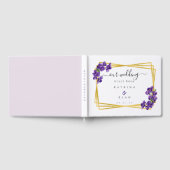 Tief Lila Violets Hochzeitengast Gästebuch (Voll)