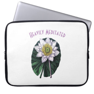 Tief meditierter lustiger Lotus Laptopschutzhülle