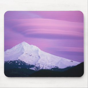 Tief violette Wolken umgeben den Mount Hood, in Mousepad