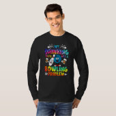 Tiefärbe Mein Trinkteam hat ein Bowlingproblem  Bo T-Shirt (Vorne ganz)