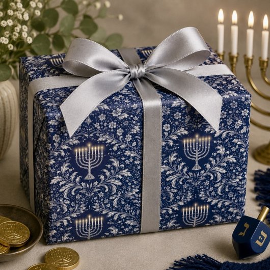 Tiefblaue Menora im William-Morris-Muster Geschenkpapier