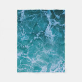 Tiefblaue Ozeanwellen Fleecedecke (Vorderseite)
